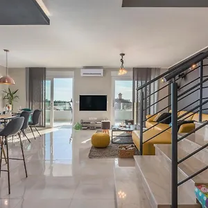 Apartment Penthouse Novigrad By Seeadria Agency, Novigrad Istria